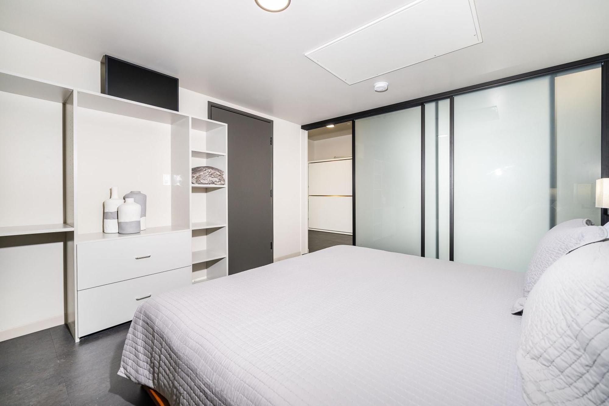 City24 Condo Hotel Little Italy Mission Hills サンディエゴ エクステリア 写真